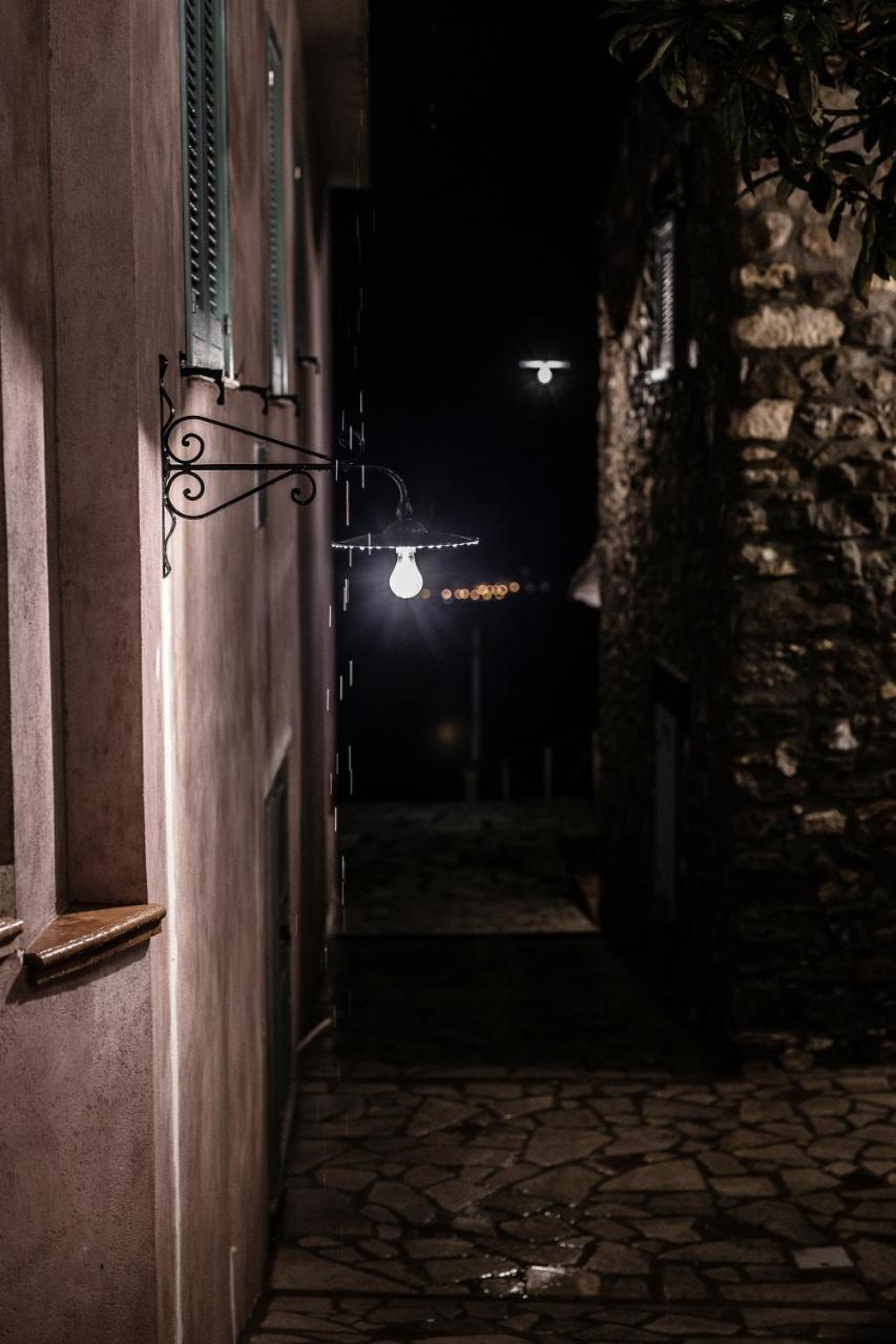 Borgo Rosso Di Sera Resort San Lucido Luaran gambar